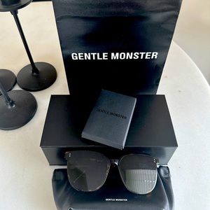 Gentle Monster Myma in Tortoise